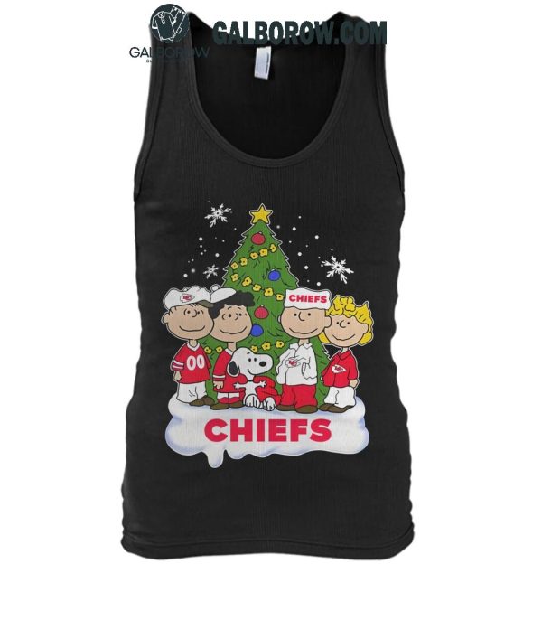 Kansas City Chiefs Celebrating Christmas 2024 With Snoopy Peanuts T-Shirt