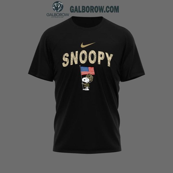 Snoopy Their Calling Was To Serve Our Duty Is To Remember Veterans Hoodie T-Shirt