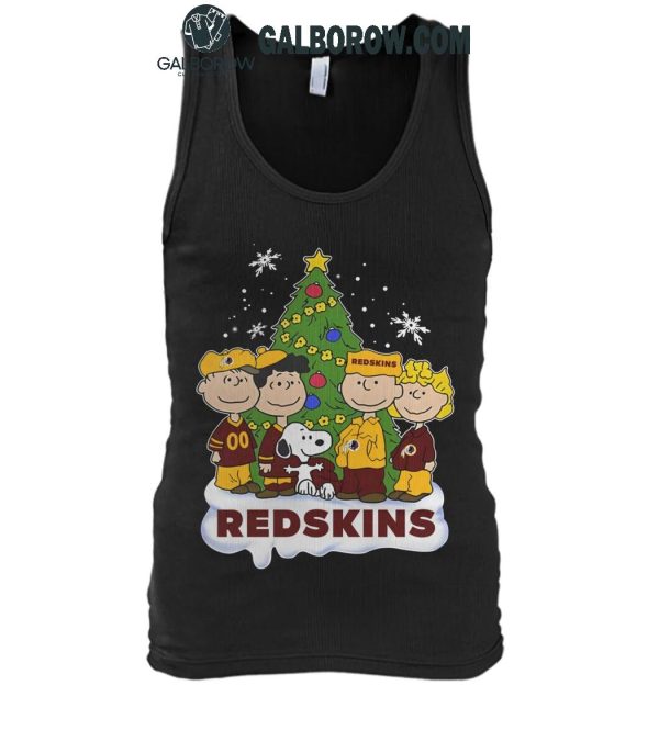 Washington Redskins Celebrating Christmas 2024 With Snoopy Peanuts T-Shirt