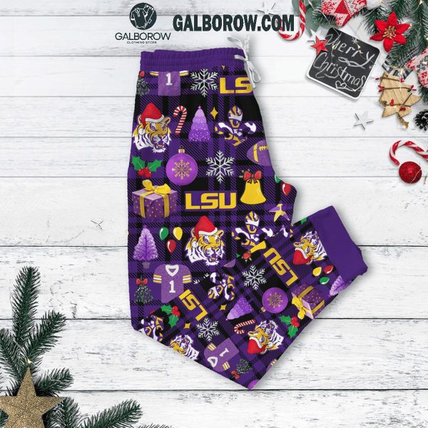 LSU Tigers Feeling Extra Heaux Heaux Today Christmas Fleece Pajamas Set