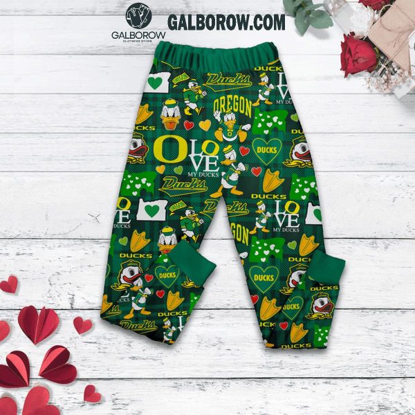 Oregon Ducks This Girl Loves Oregon Ducks True Love Fleece Pajamas Set