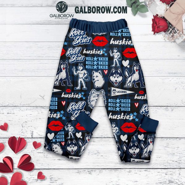 Uconn Huskies This Girl Loves Huskies True Love Fleece Pajamas Set