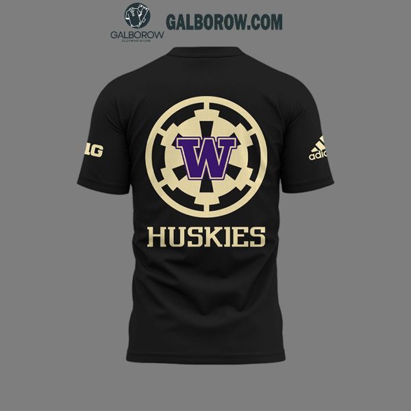 Washington Huskies Basketball x Stars Wars 2025 Stormtrooper Hoodie T-Shirt